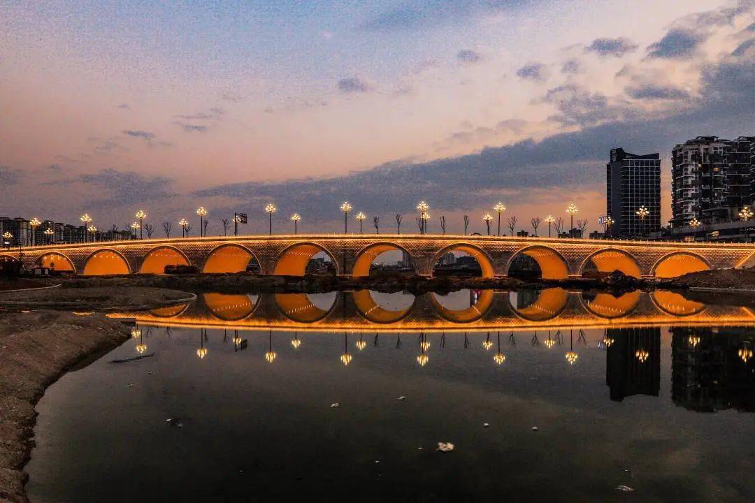 湖景初现贵阳花溪湖公园将在这个时候见面