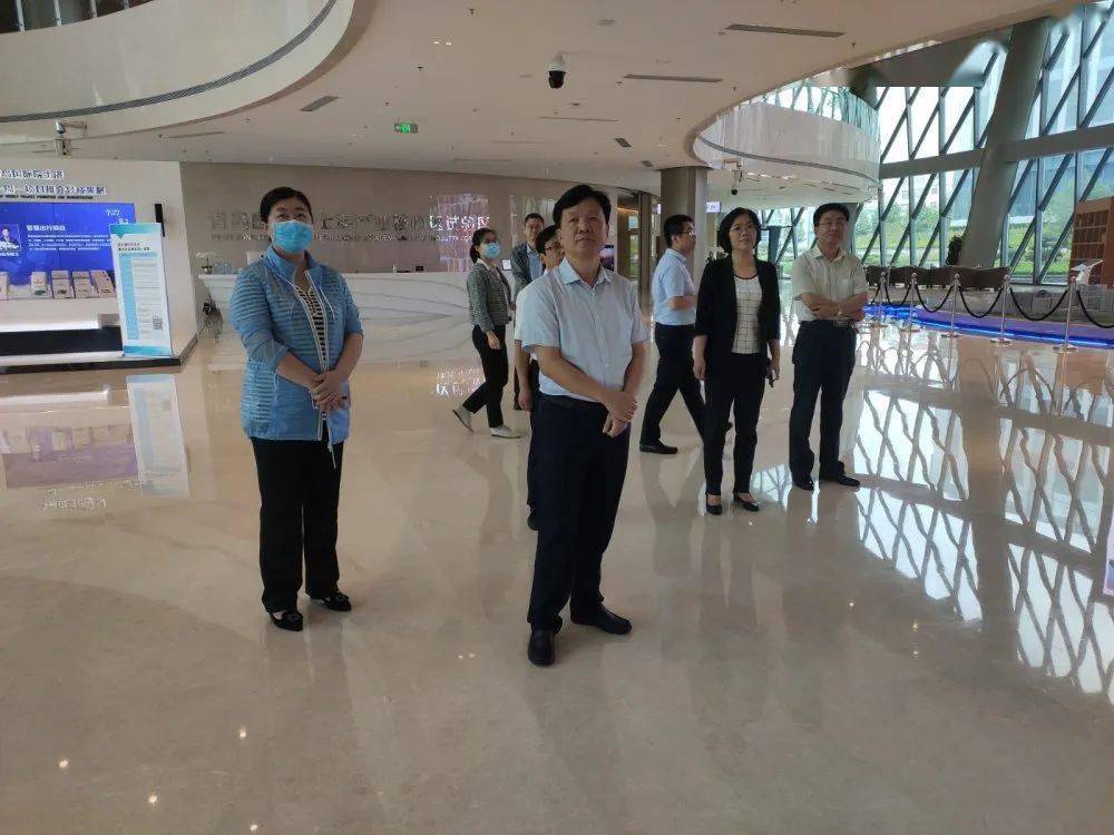 王学刚带队到青岛市市北区,李沧区参观考察