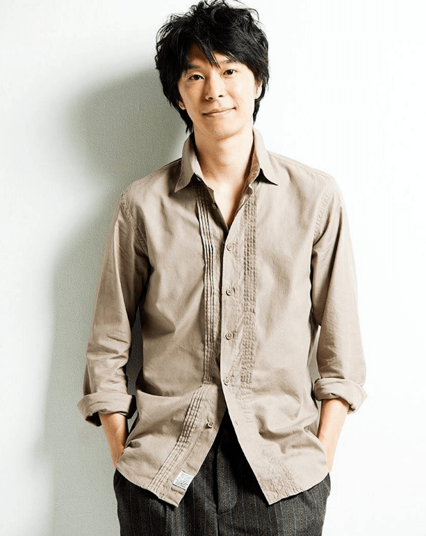 日本娱乐圈52岁"美魔女"恋情被曝光,对方是年下9岁的他!_长谷川