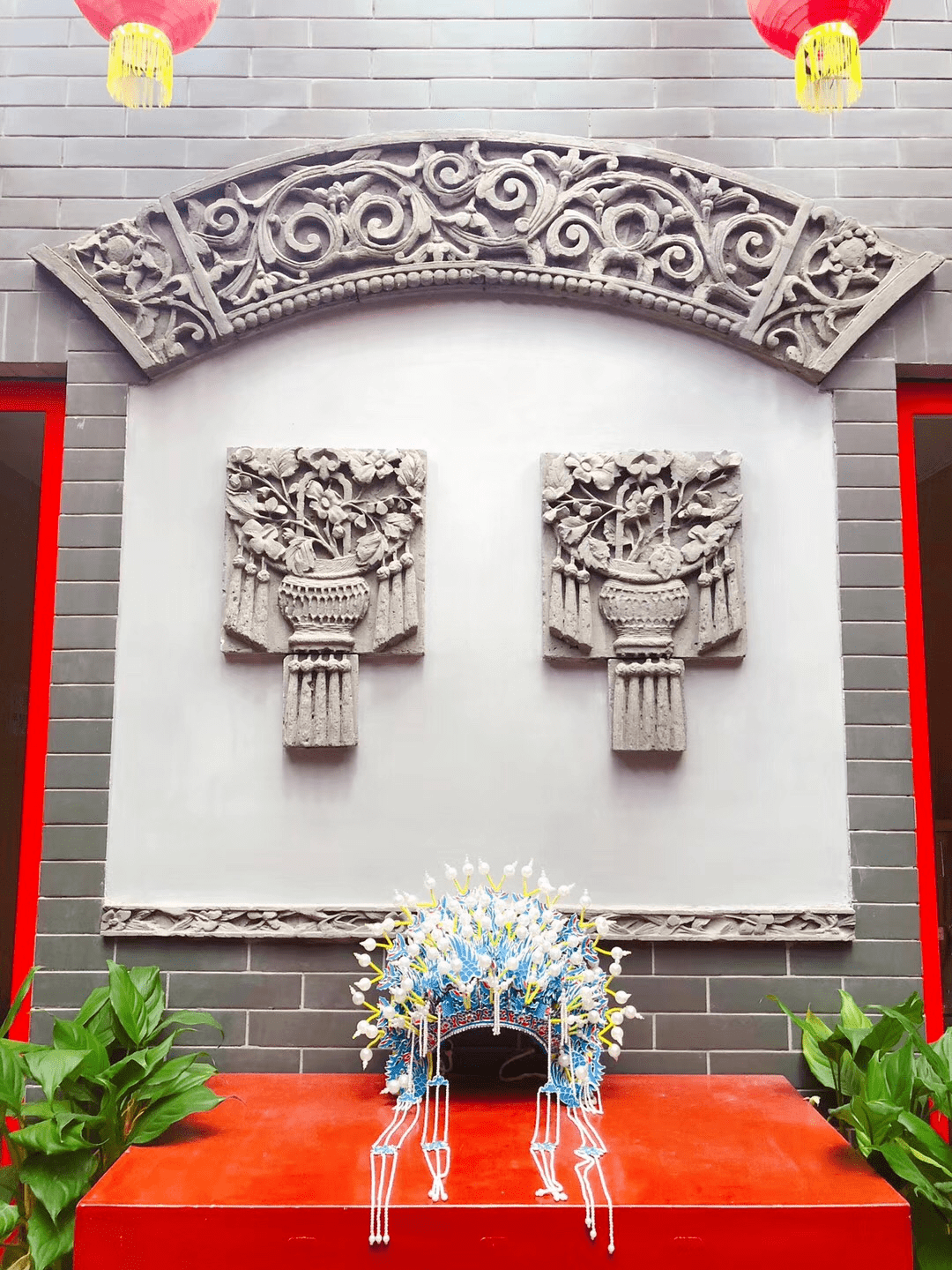 威威老师首次公开自己的京剧艺术工作室,在这里,您将看到不同样式