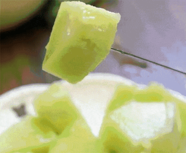 超级享受~那种奇妙的口感如那牛奶冰淇淋般的丝滑,犹如冰凉雪花般在口