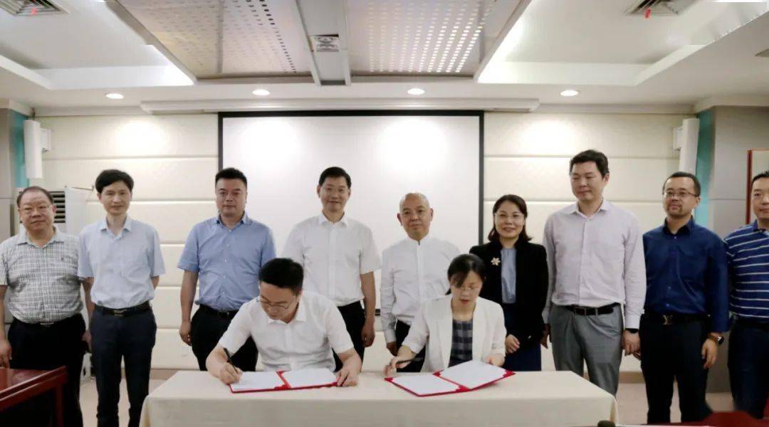 中电光谷签约阳逻!_新洲区