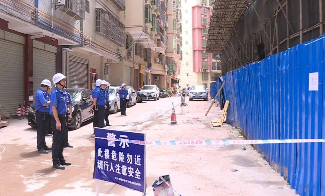 龙川县老隆港600多平方违建被强拆