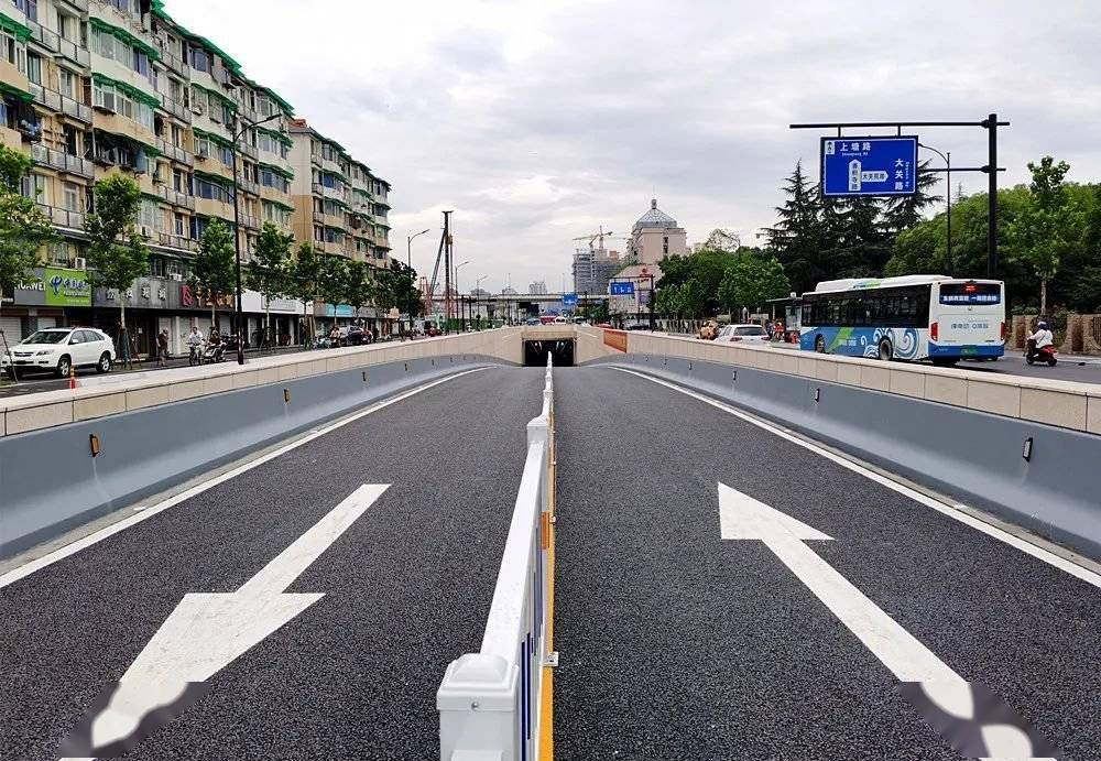 香积寺路隧道开通试运行隧道管理措施发布