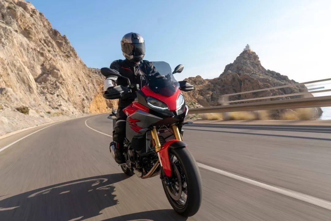 bmwf900xr双倍乐趣get