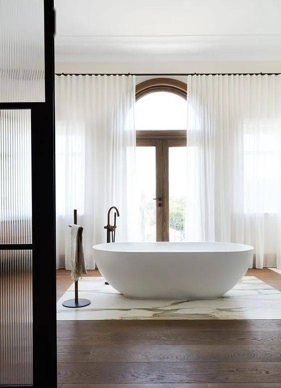 乌克兰设计工作室nazar tsymbaliuk的作品,具有东方神韵.