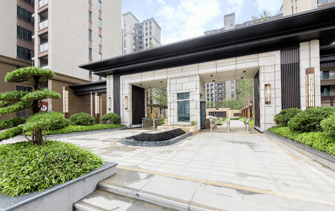 荣盛祥云府露出素颜喜迎交付