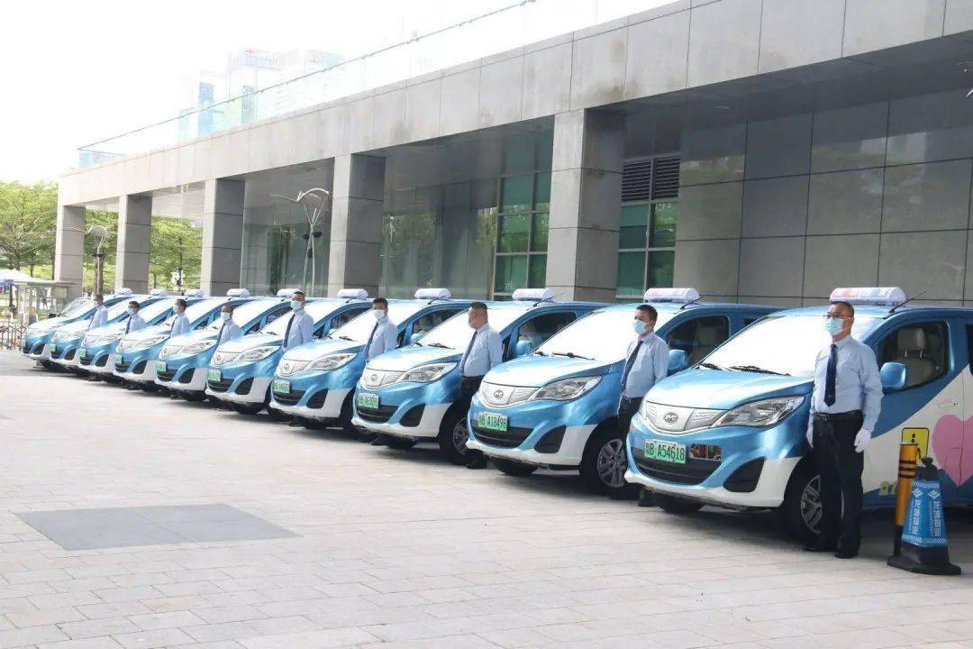 聚焦| 深圳在全国率先投入营运服务纯电动无障碍出租车,预约拨打12385
