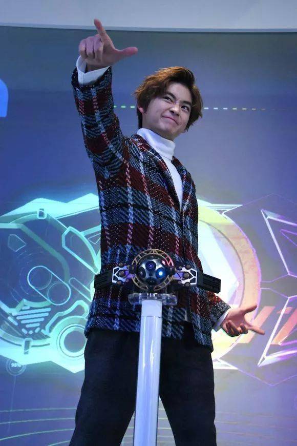 庄吾与或人在线变身未来骑士腰带,这难道就是零一的最终形态吗?