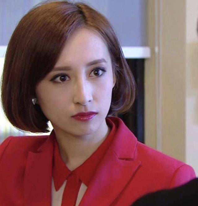 tvb小花豪花九百万买房不急嫁人,踏入三十曾三个月没来月事_龚嘉欣