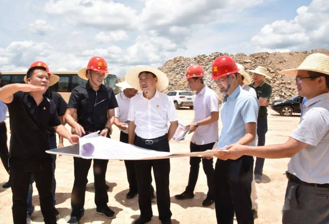 陈荣水调研永定工业园区工业振兴热火朝天项目建设快马加鞭