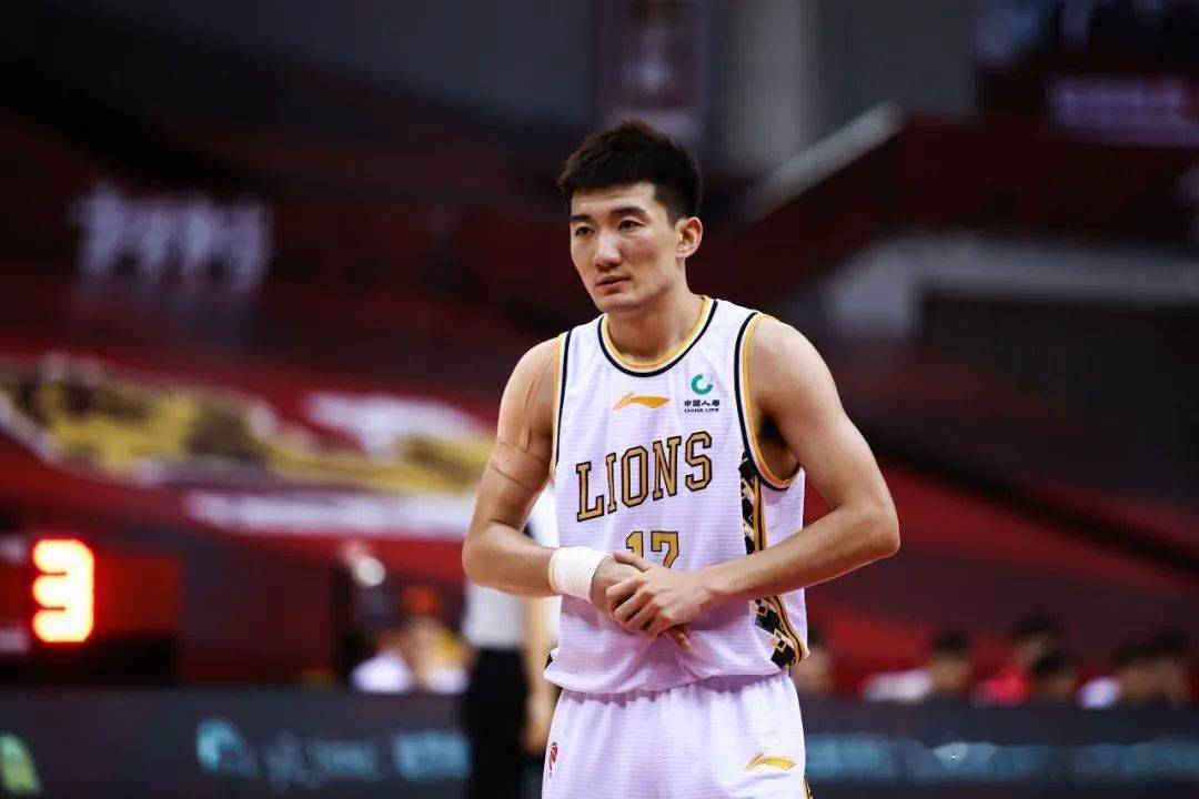 可以说孙铭徽是"本土第一控卫"了吗?