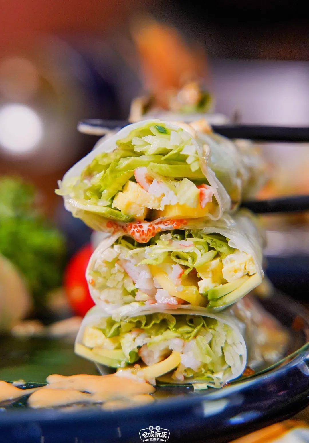 而且把蔬菜卷起来吃比普通沙拉方便多了,小仙女们终于可以优雅的吃草