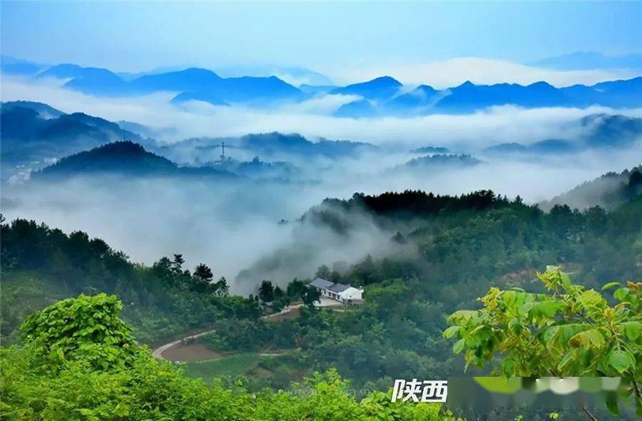 西部網發現陝南女媧山雲海千年的守望