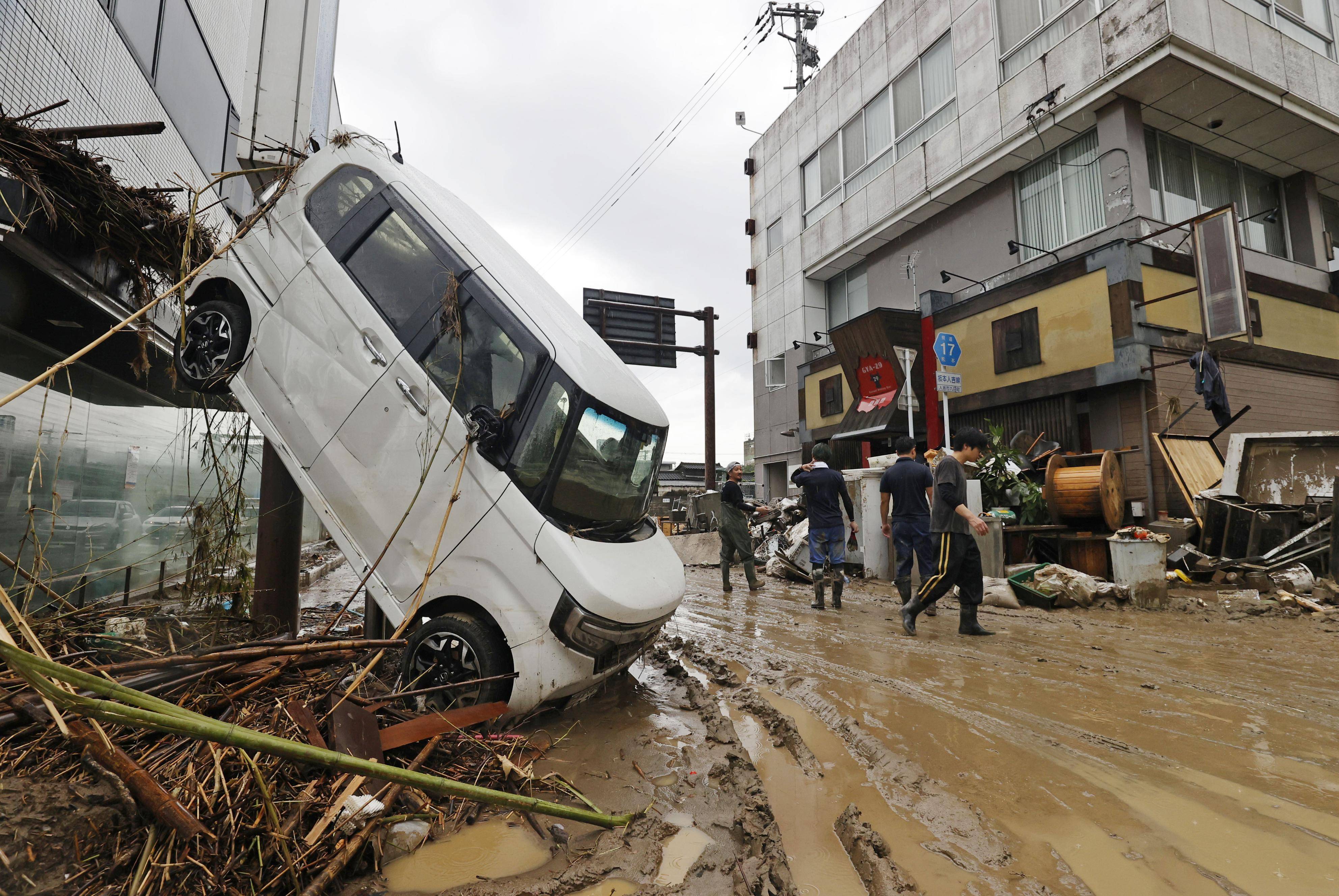 日本暴雨熊县图片