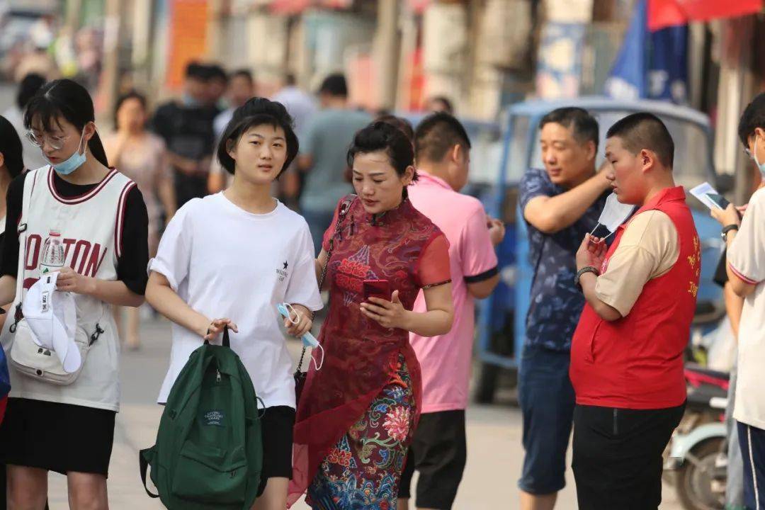 你家孩子今年高考了吗子