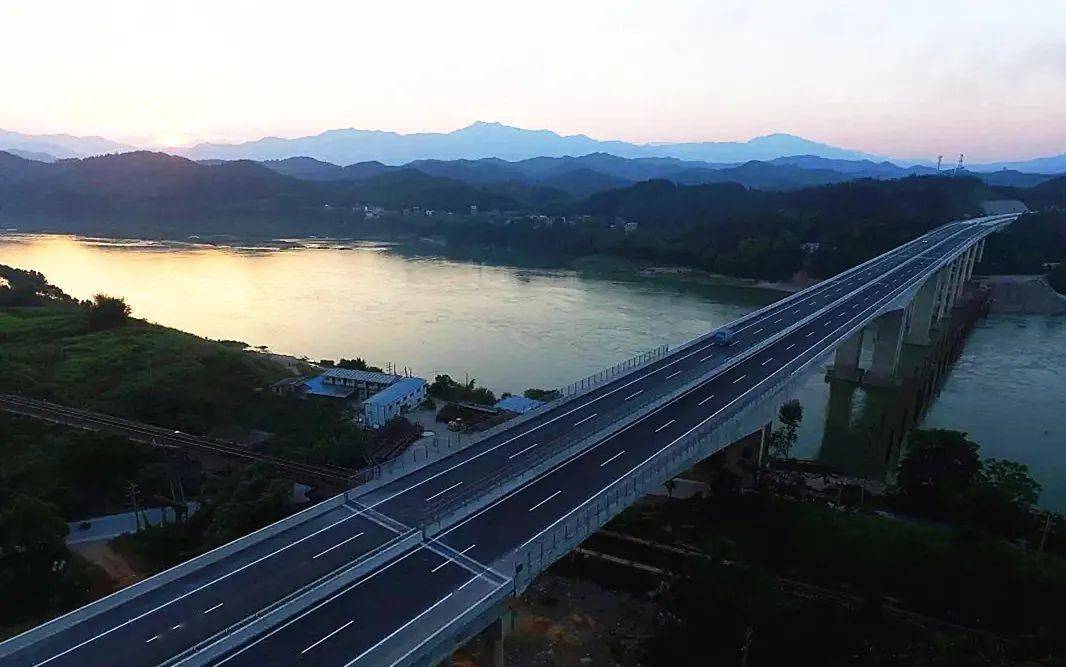 好消息三柳高速将白改黑