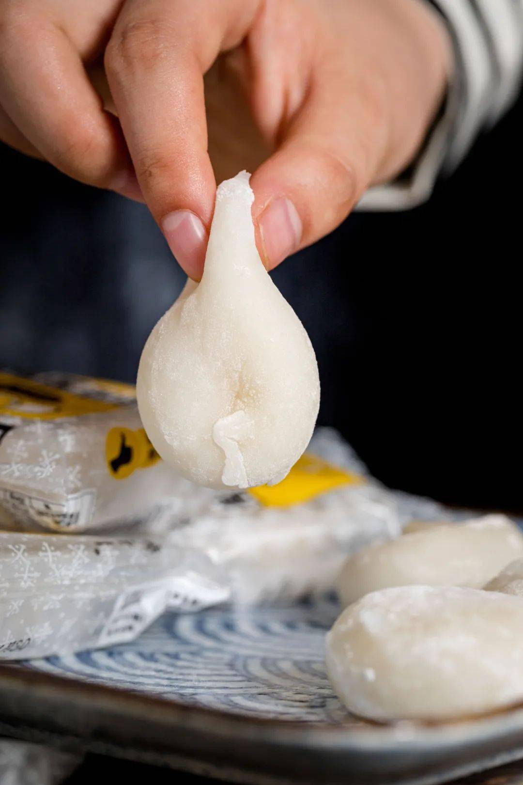 在办公室分完了这盒榴莲泡泡平时吐槽榴莲味的同事居然都来求链接了
