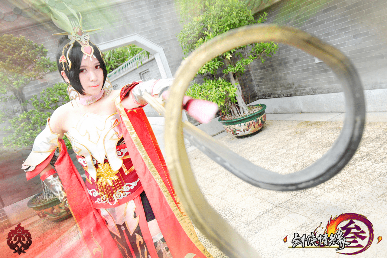 剑侠情缘叁天策成女军娘南皇套ver