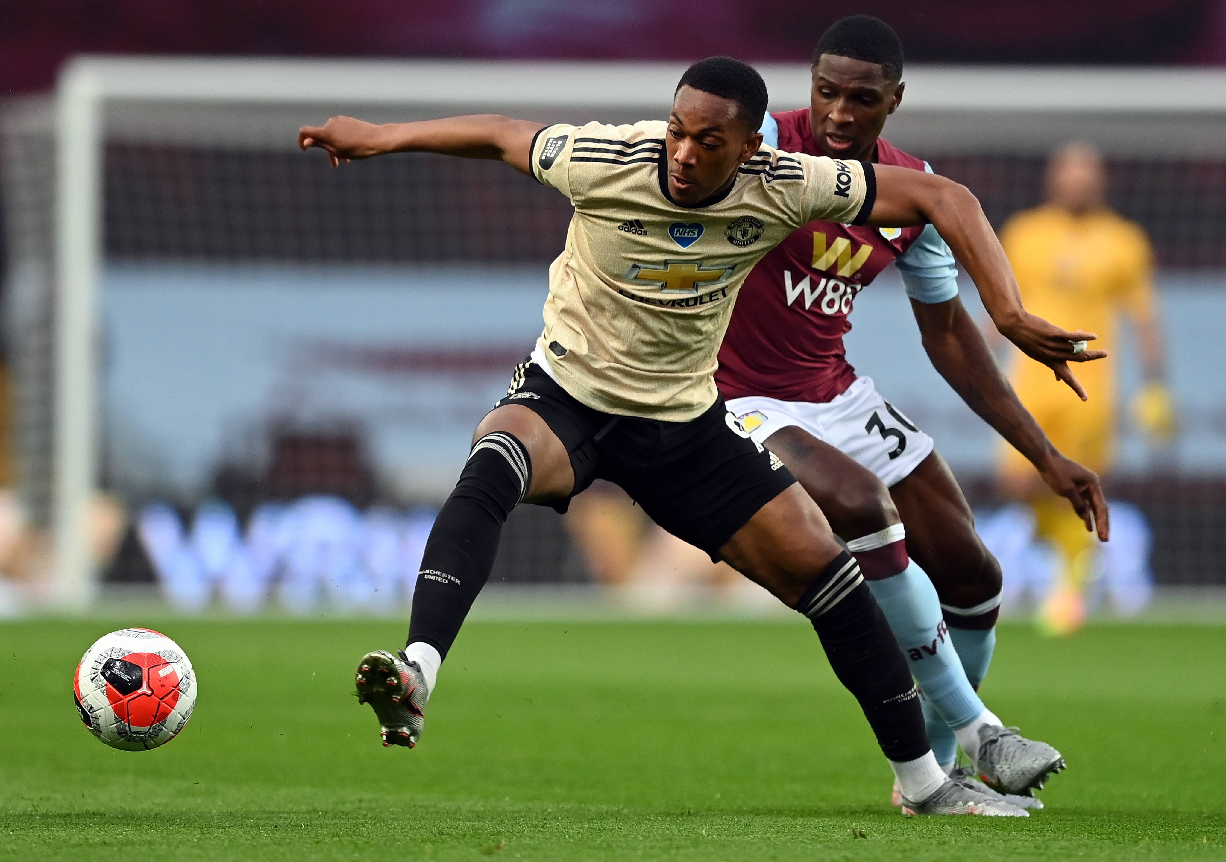 足球英超联赛曼联胜阿斯顿维拉