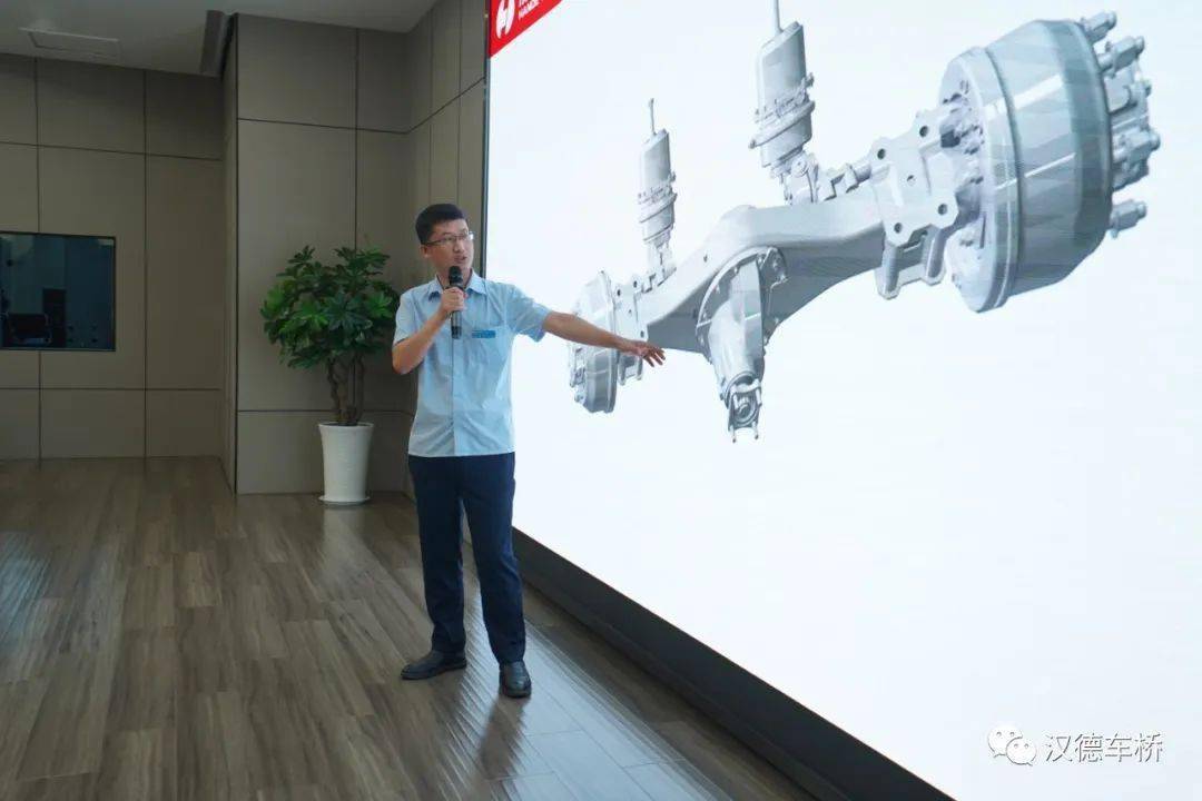 >>recommend文字:段鹏程照片:曾英杰编辑:方新新审核:薛智伟返回搜狐