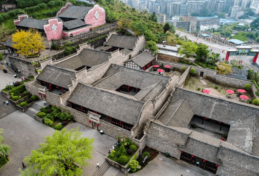 巴渝风丨到丰都探寻这座因水而迁的古建筑群