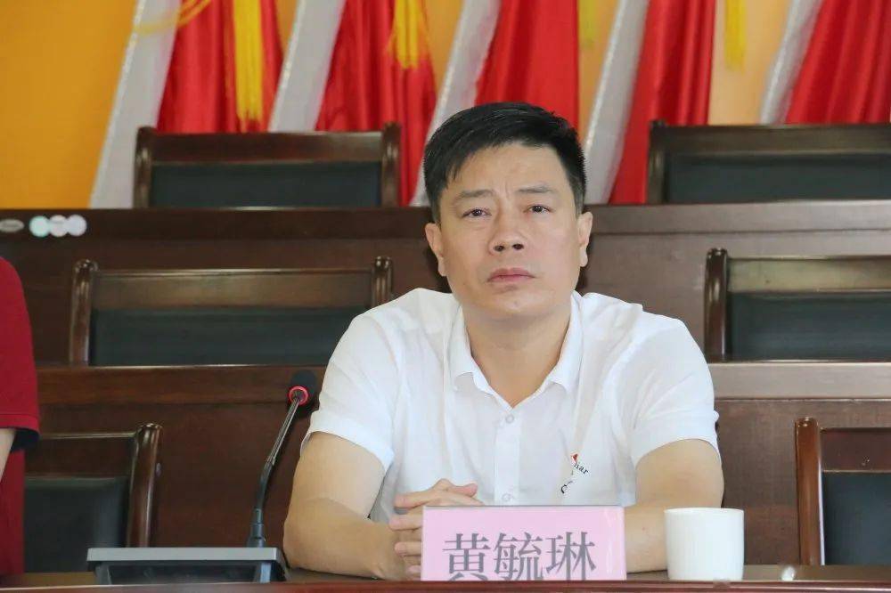 【头条】卓庆哲任仑苍镇党委书记,洪贵生任副书记,镇长提名人选