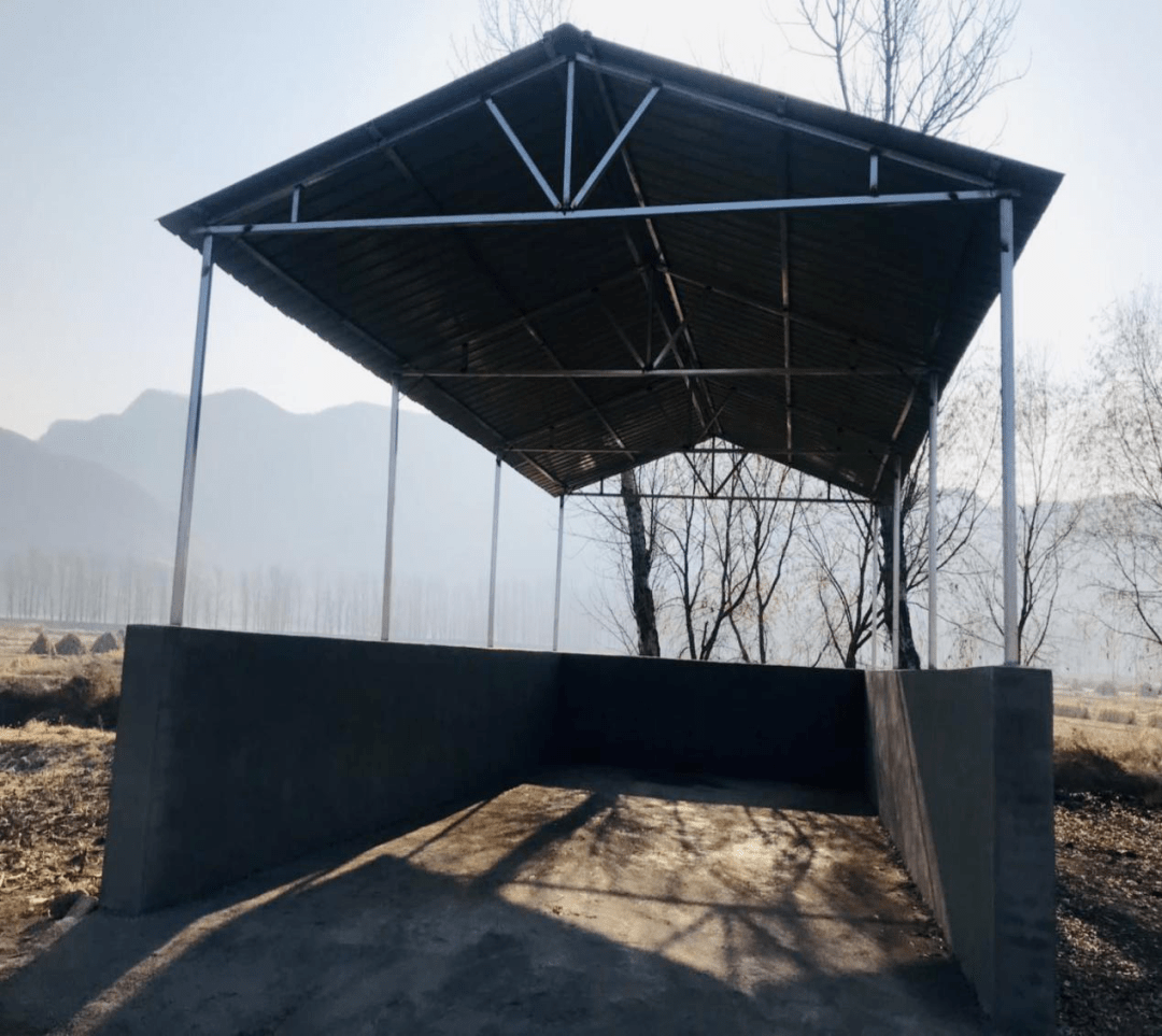 (设置畜禽粪污处理"三防"设施 )