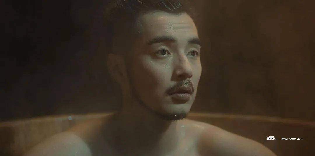 还是金世佳?_河神