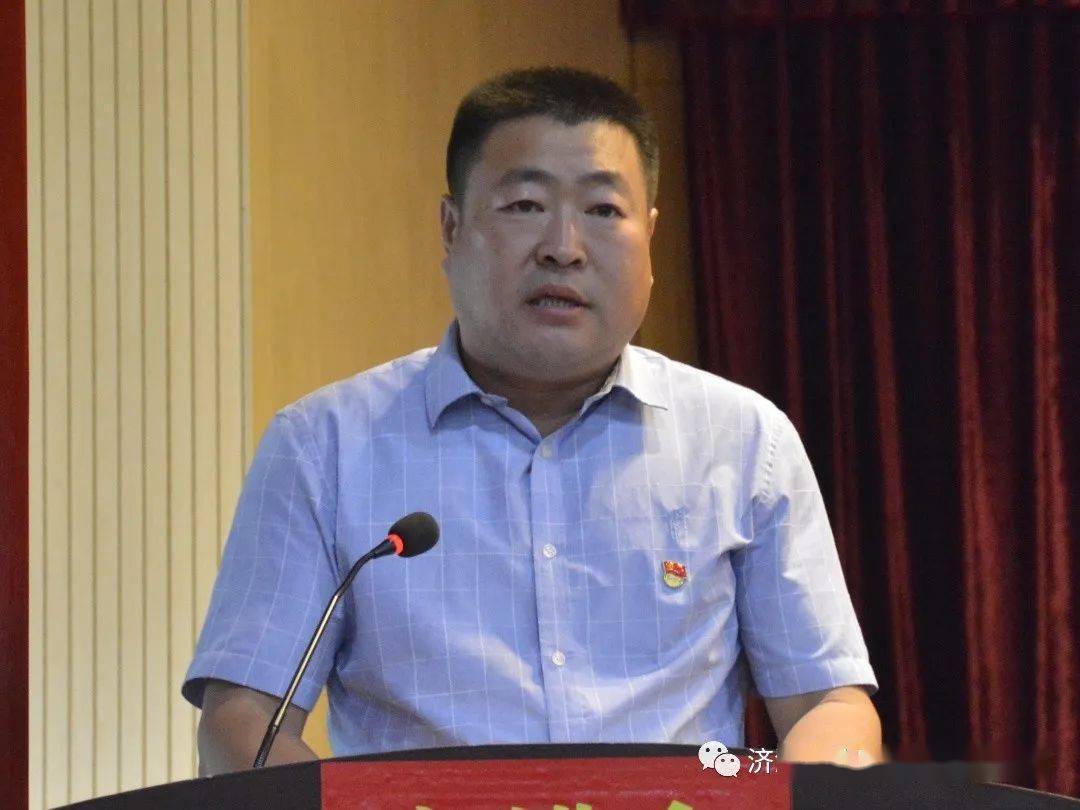 住建局组织召开建设领域安全生产专项整治三年行动动员部署会_刘万玉