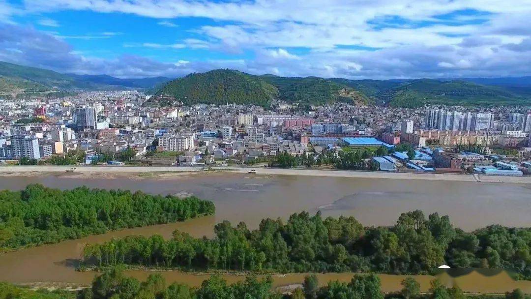 文明岷县拍了拍你