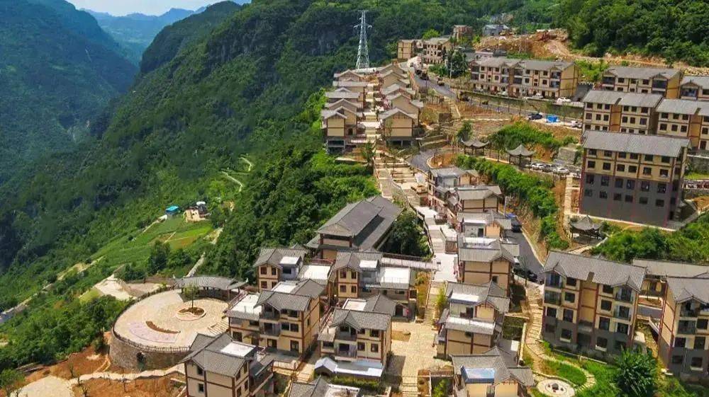 巴东县茶店子镇茶店驿站风情街!