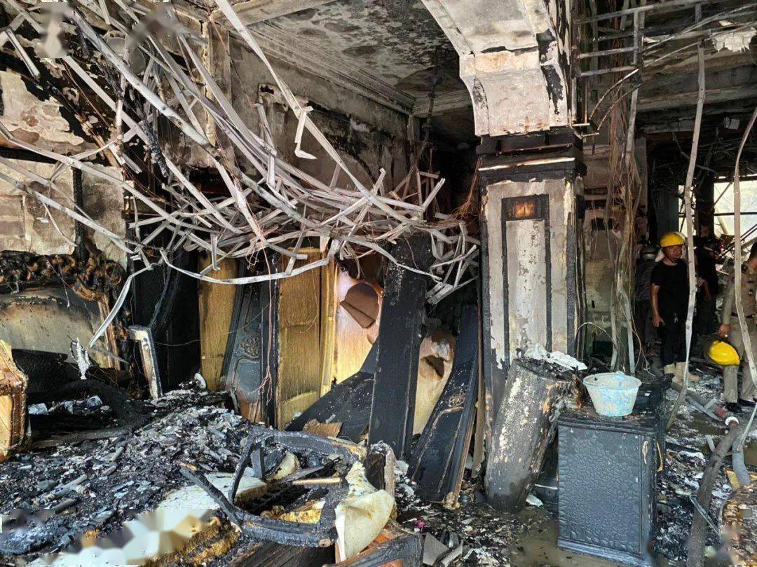 金边一中国商铺突发大火,损失惨重!_火灾