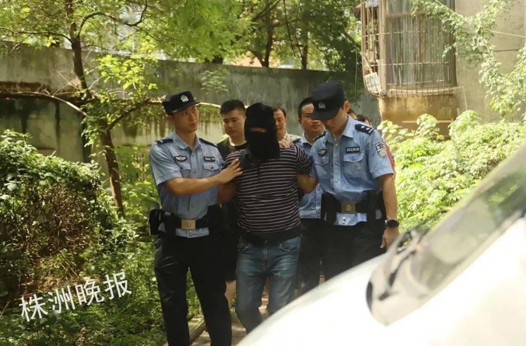 石峰区母女家中离奇丧命警方接力追凶17年