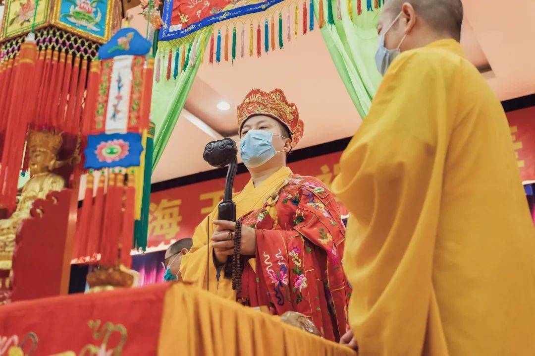 华严法会圆满丨祈愿正法久住,十方三世一切有情吉祥安宁,速成菩提!