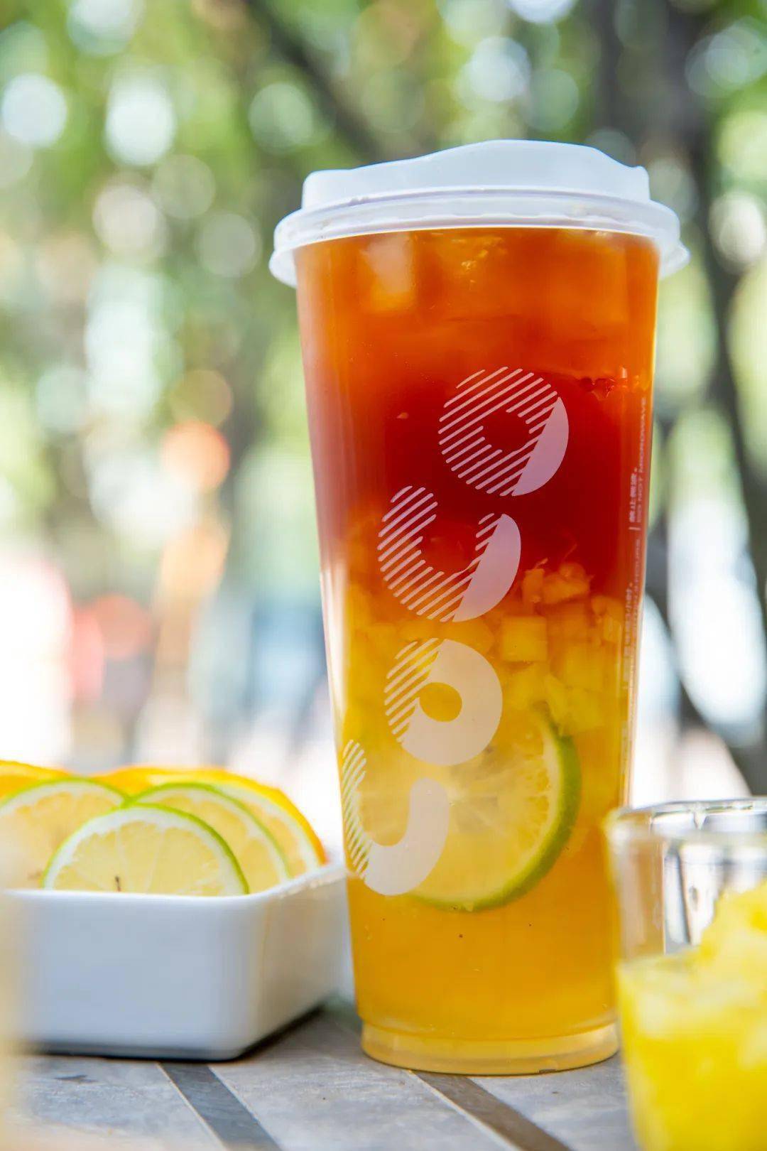 coco都可让全北京"荔"刻飙凉一夏!