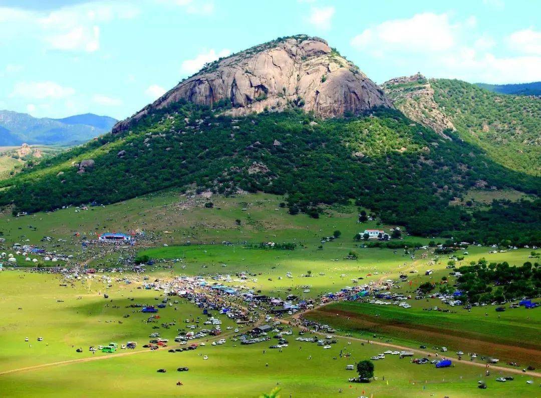 扎赉特旗神山风景区图片