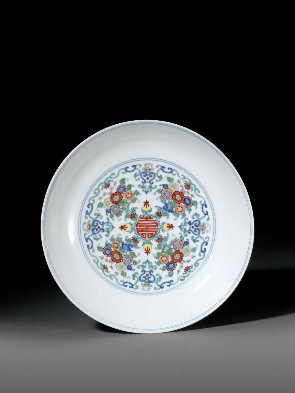 北京诚轩十五周年精品览丨雍正斗彩盘