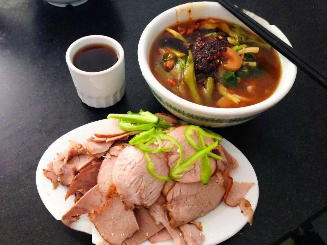 6,武威三套车随后跟着一筷子糁饭,再抿上一口陈年老酒,那个幸福,惬意