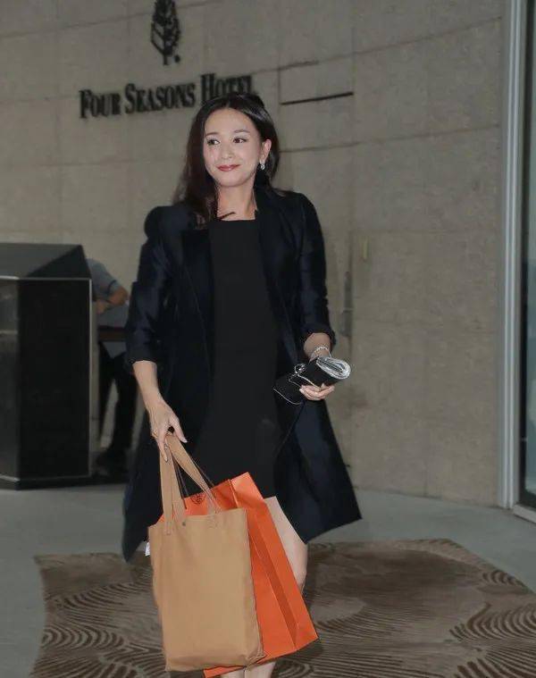 【单亲靓妈】吴婉芳2万呎8层独立屋豪宅曝光 前三料港姐靠5个生活小