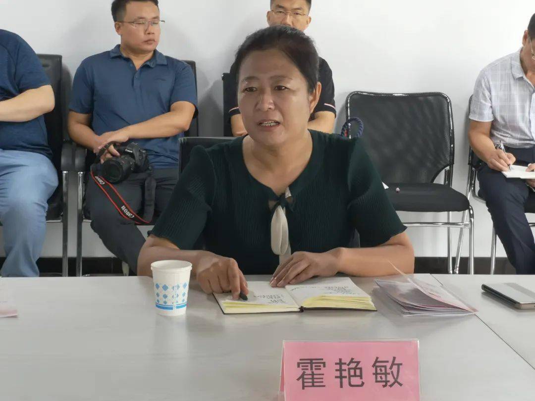 市委常委组织部长统战部长郝艳红到西门里街道调研城市社区现代化治理