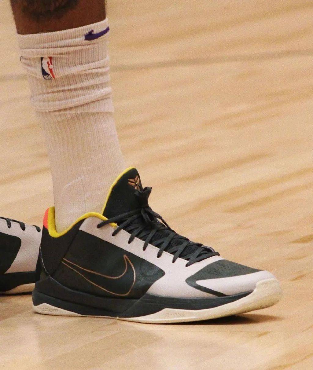 亚历山大 converse all star pro bb low