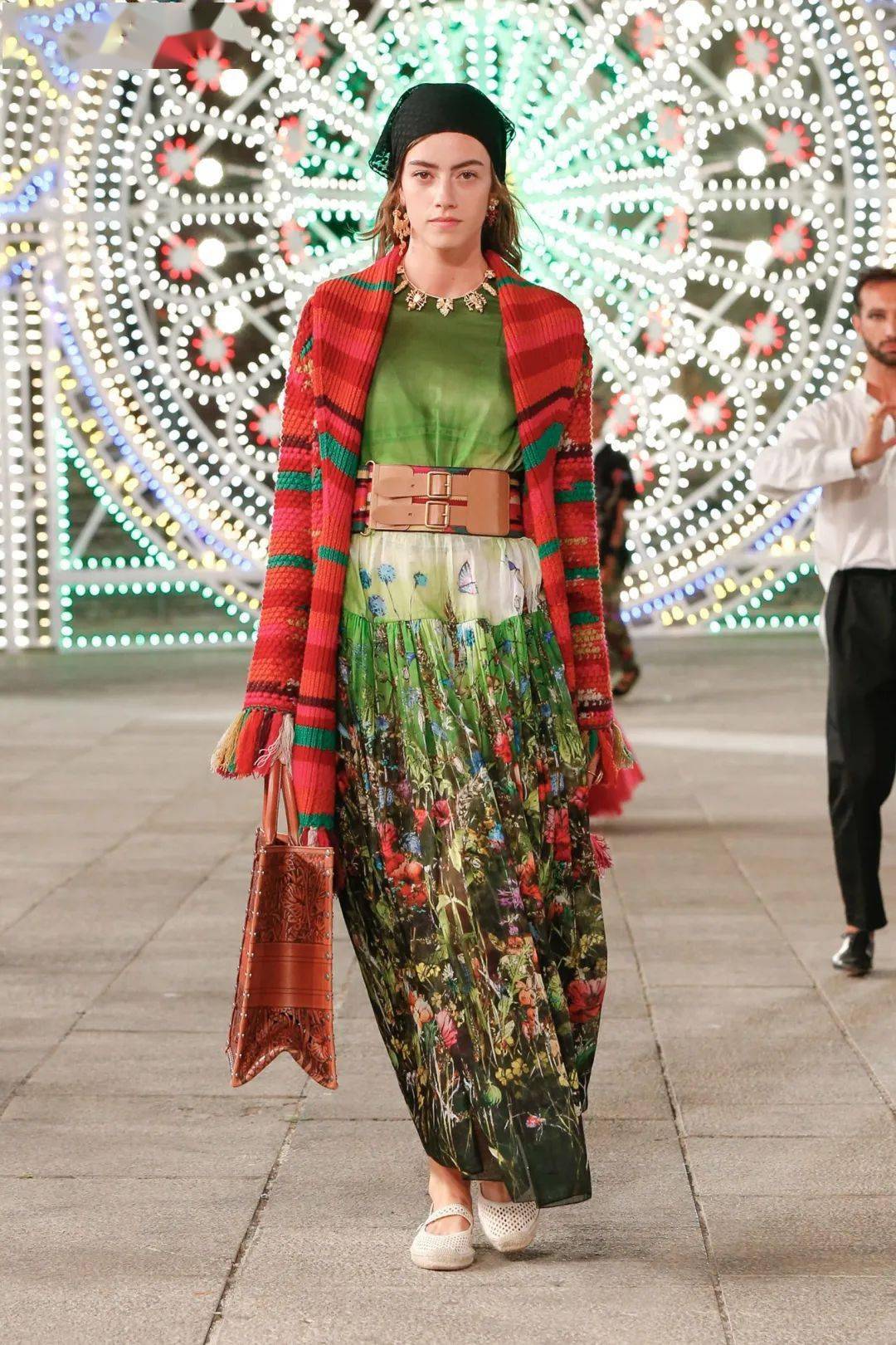 dior2021早春成衣系列灵动绽放南意风情