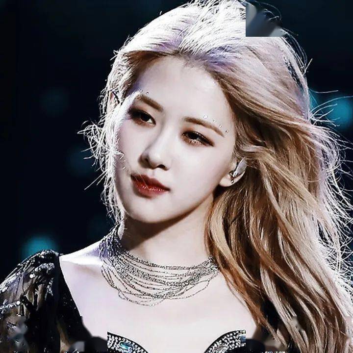 微信头像朴彩英ros07