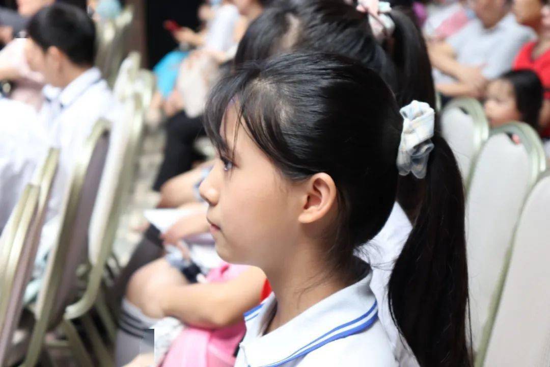 天道酬勤厚德载物东江广雅小学部散学典礼暨表彰活动