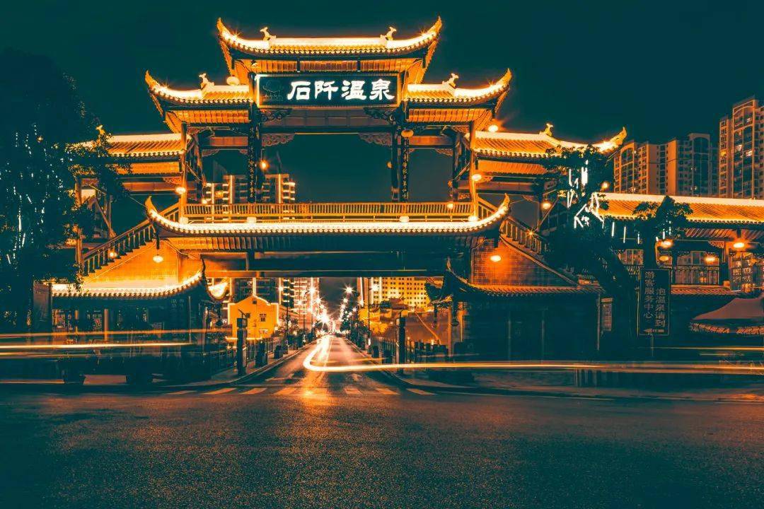 99铜仁古城来到贵州铜仁,一定要去铜仁古城.