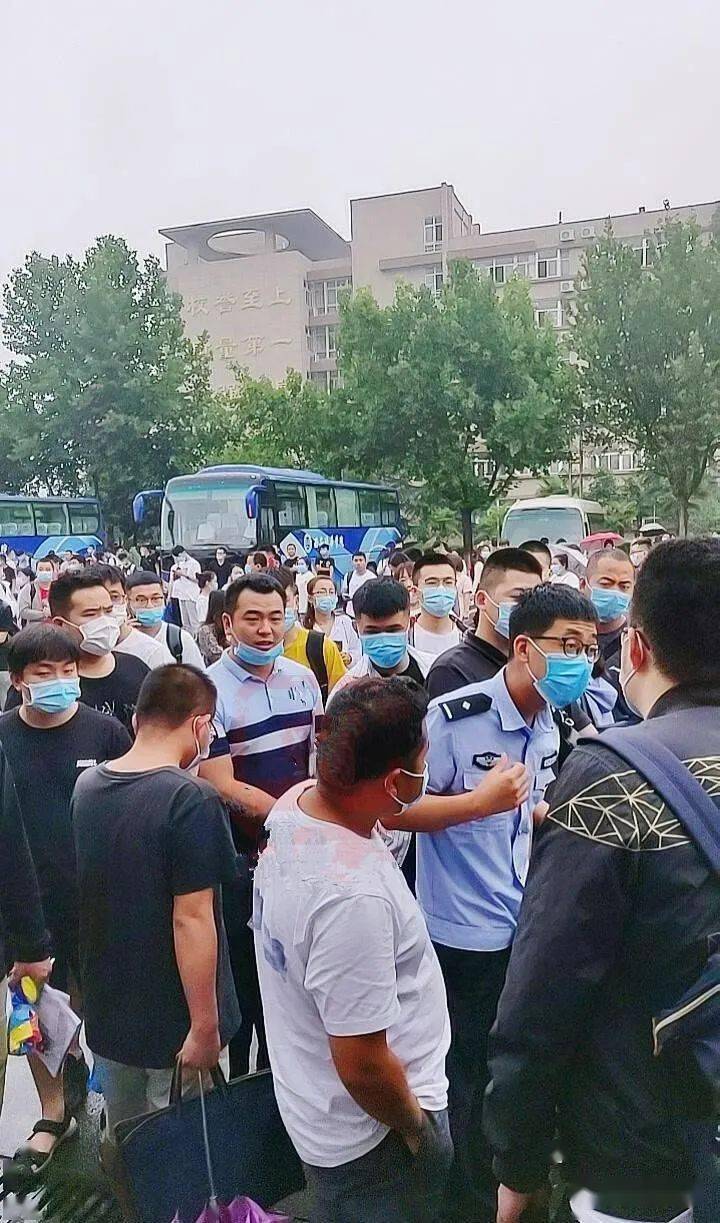 7月25日陕西发生事(龙尾坡疑似出现滑坡)_手机搜狐网