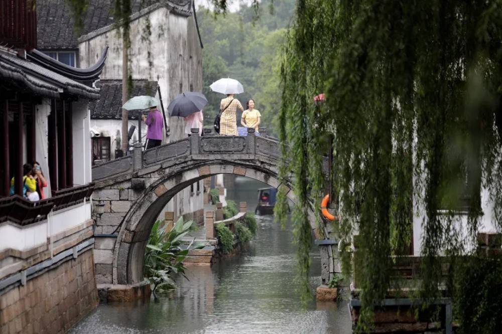 毕业旅行攻略 听我的 朋友圈c位非你莫属 平江