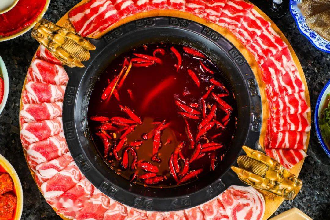 成都凌晨2点还爆单的火锅店,38元抵100,限量开抢!