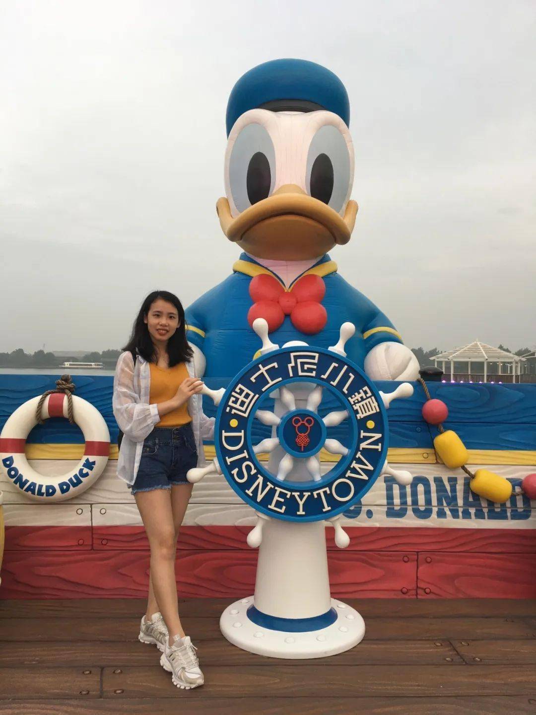 学术的海洋让李婷遇到了一位又一位倾囊相授的老师和一群交心的朋友